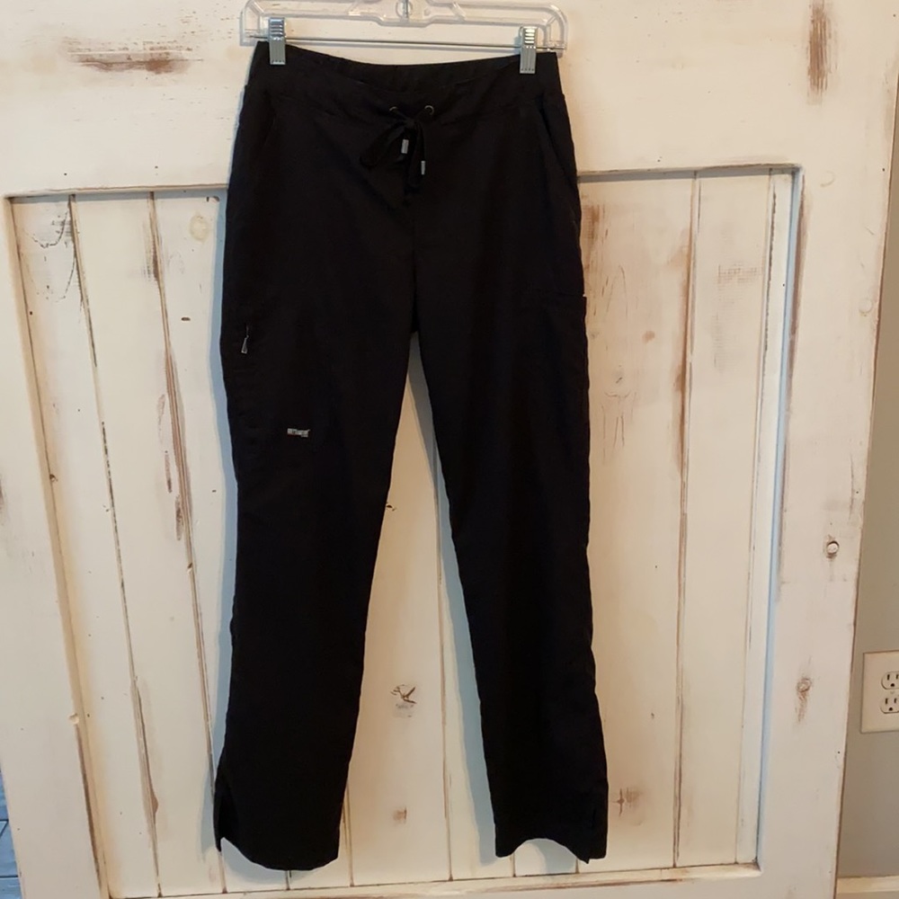 Grey’s Anatomy Cargo Scrub Pants
